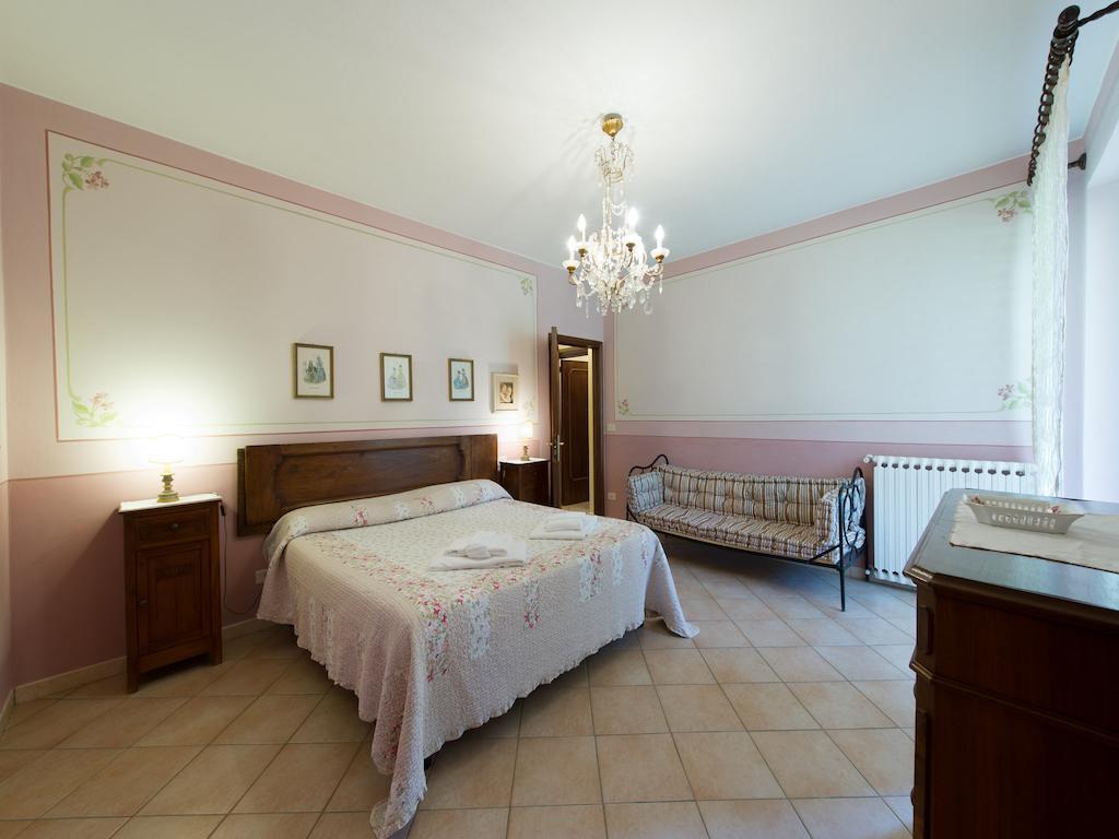 Gli Archi E La Quiete Konuk evi Cortona Oda fotoğraf