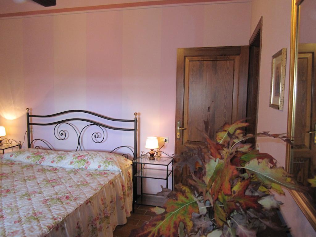 Gli Archi E La Quiete Konuk evi Cortona Oda fotoğraf
